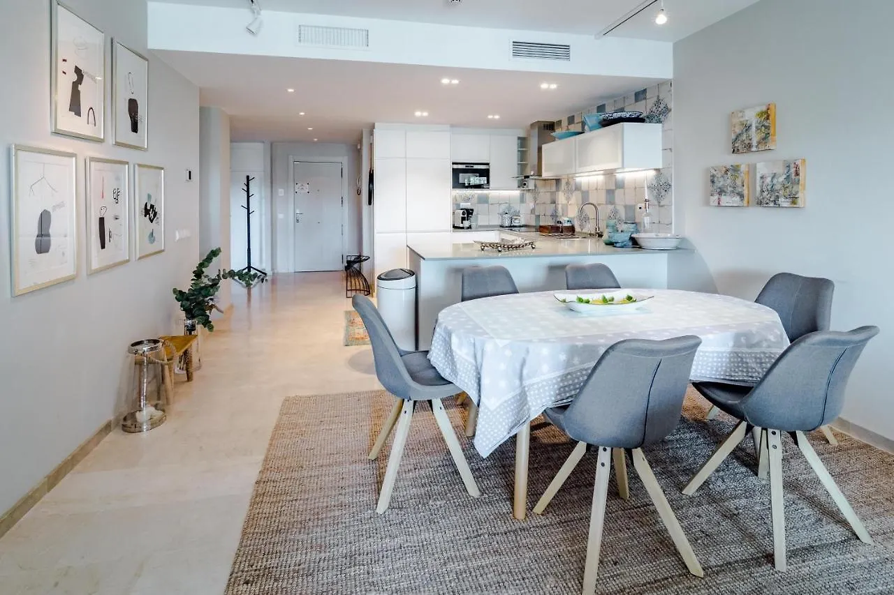 Cb- Cozy Refurbished Apartment, Perfect Location Marbella 0*,