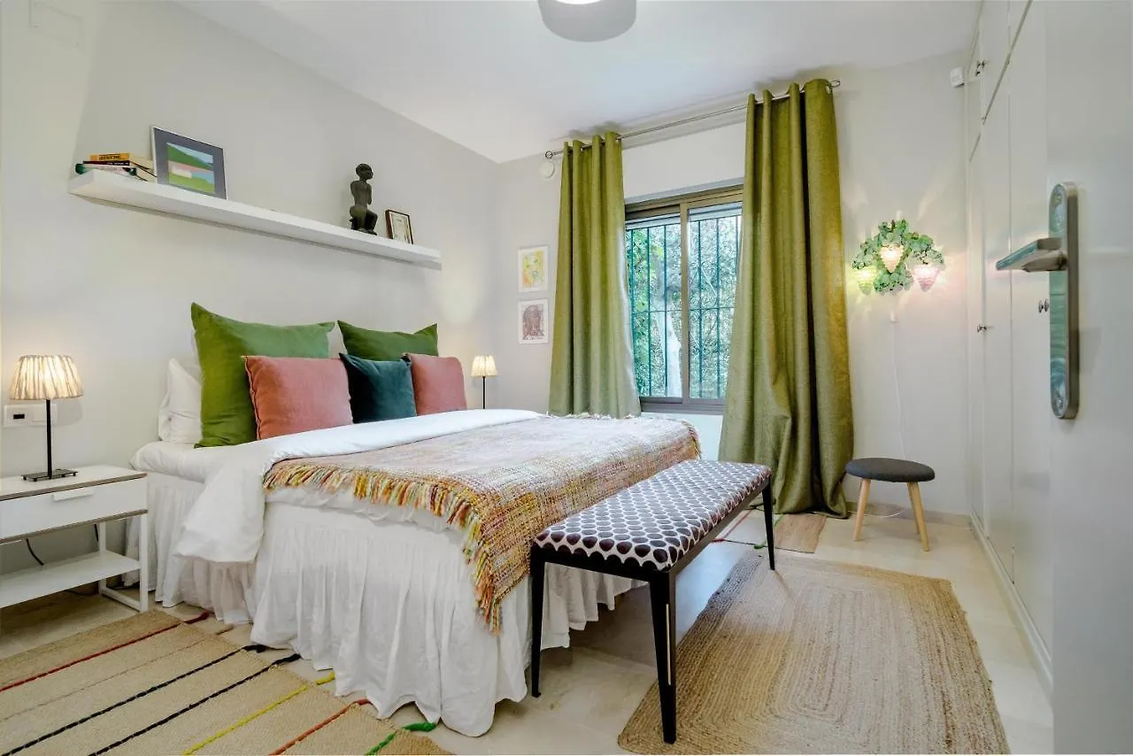Cb- Cozy Refurbished Apartment, Perfect Location Marbella Apartment