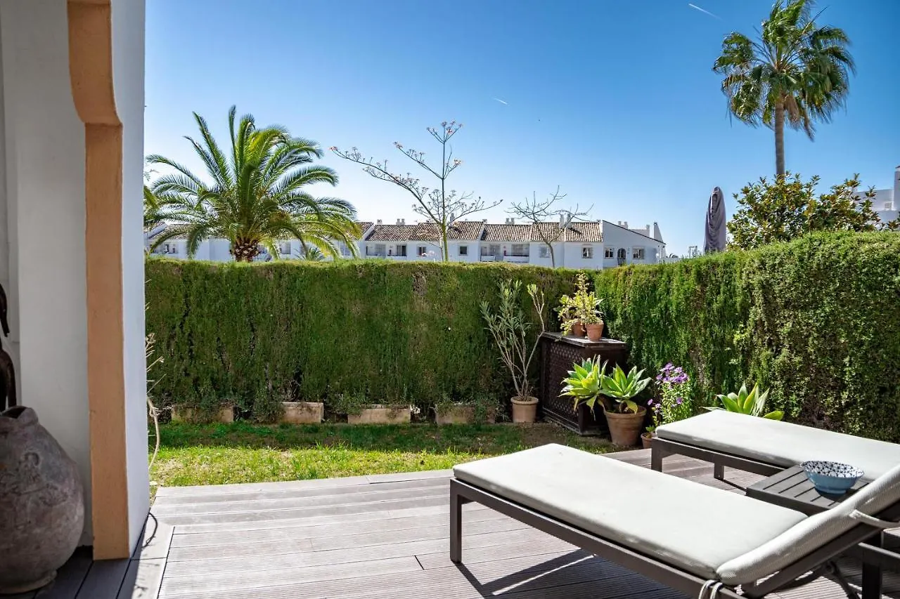 Cb- Cozy Refurbished Apartment, Perfect Location Marbella Apartment